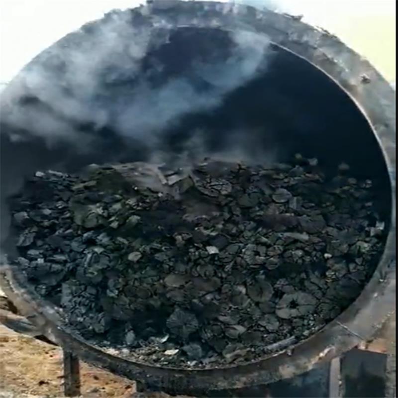 小型家用炭化炉卧式木炭机制炭机设备原木木材碳化炉自制烧炭机器