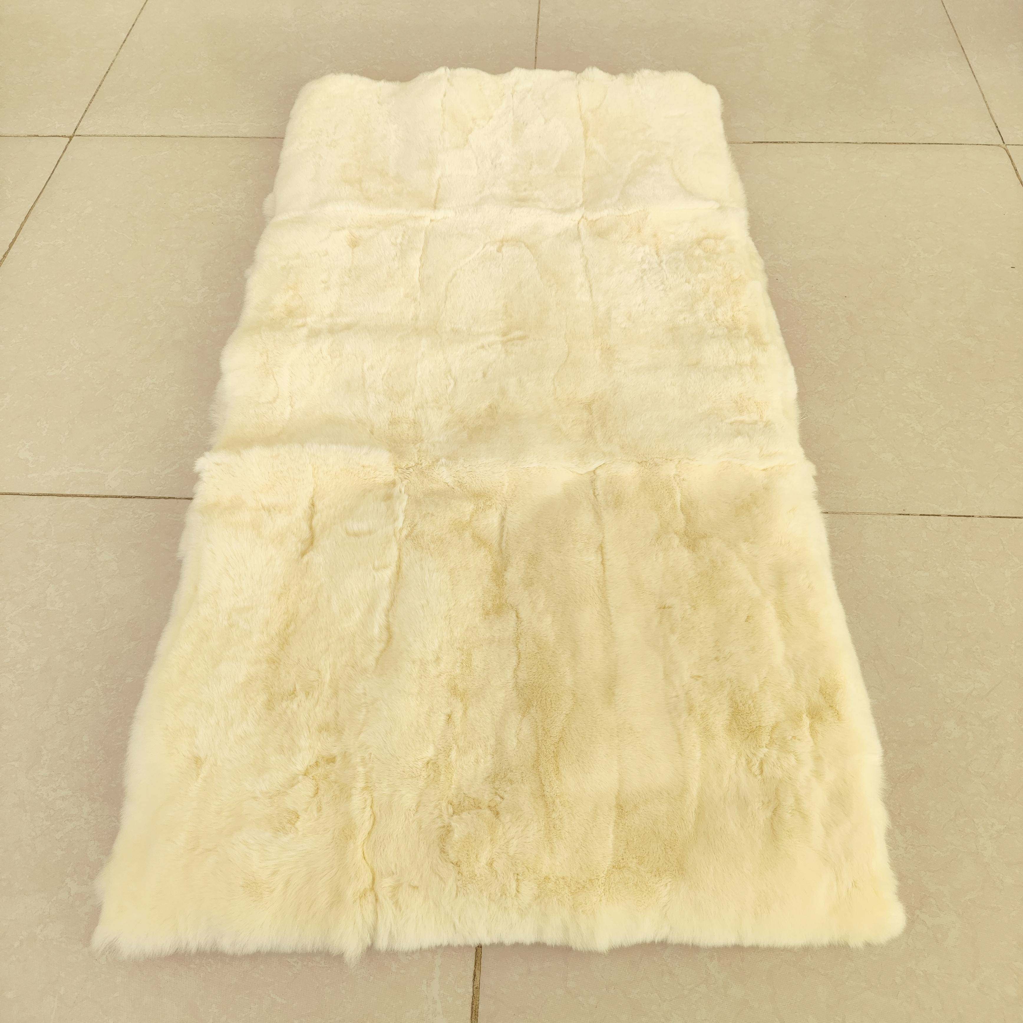 獭兔皮毛真皮真毛整张皮拼接毯子坐垫衣服面料沙发垫飘窗垫床边毯