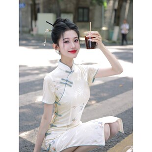 旗袍2025新款夏季改良年轻款少女白色新中式日常可穿小个子中长款