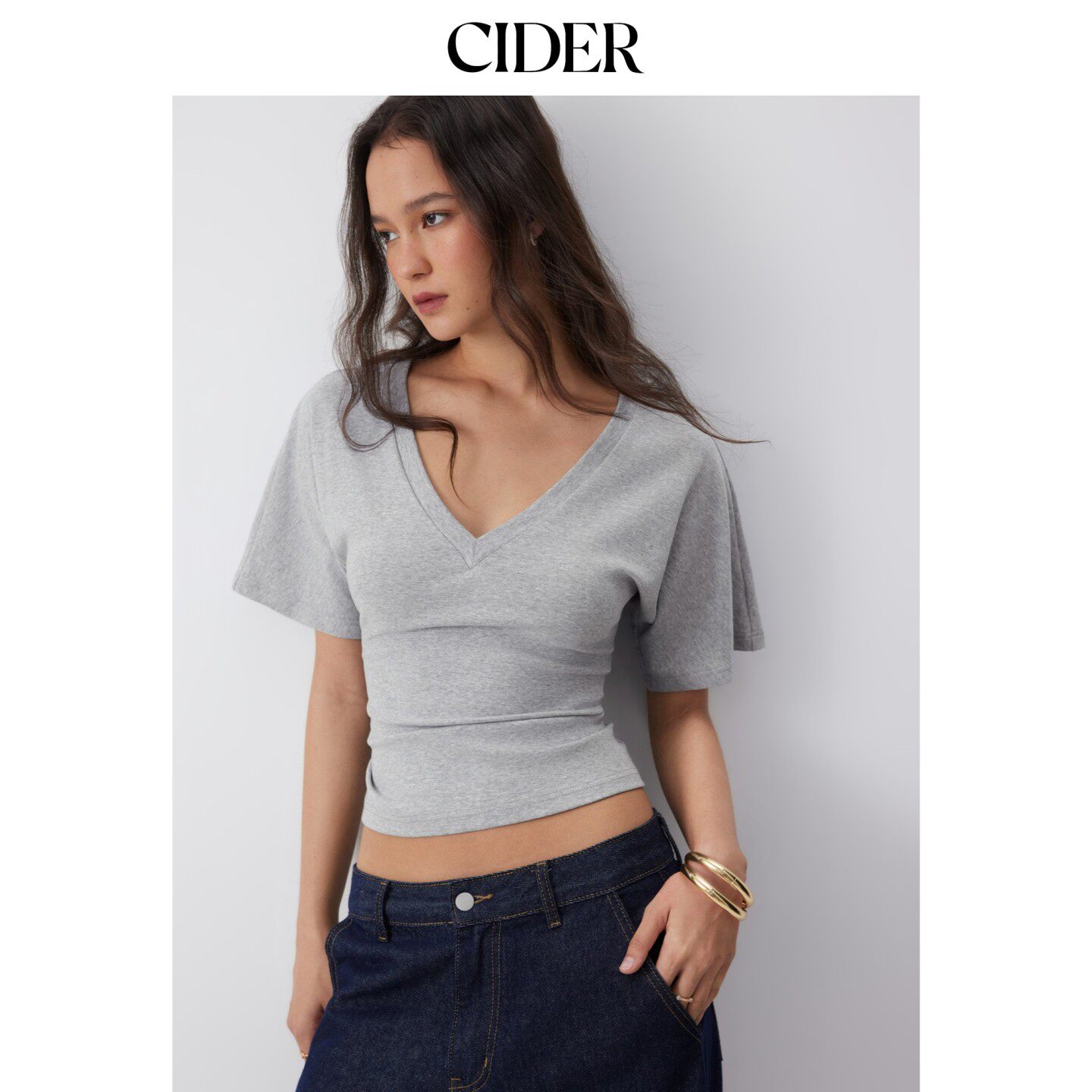 CIDER2026早秋季新品棉混纺高弹V领短袖上衣115346368图片