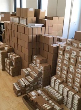 6ES7135-4MB02-0AB0 ET 200S模拟量输出模块6ES7 135-4MBO2-OA BO