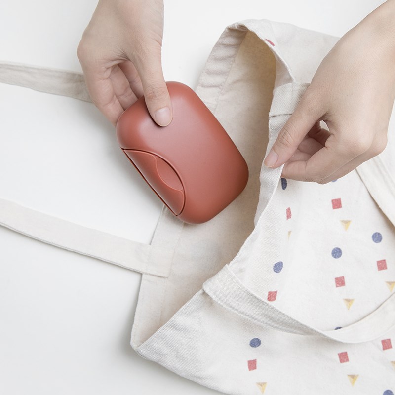 旅行肥皂盒塑料带锁扣 迷你便携香皂盒 创意带盖密封皂盒防水有盖