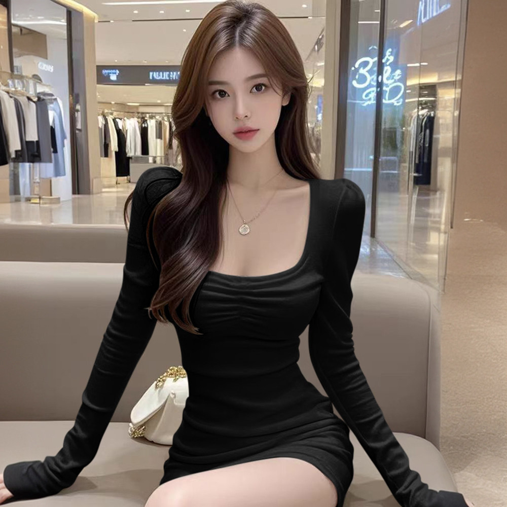 法式复古方领褶皱长袖连衣裙女气质收腰显瘦包臀裙辣妹性感短裙子