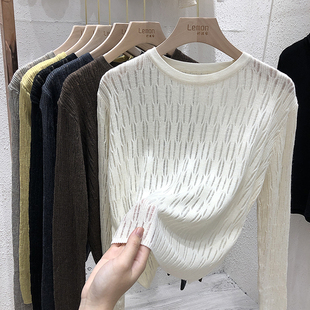 短款上衣女黑色秋装2021新款镂空宽松打底薄款秋冬冰丝针织衫长袖