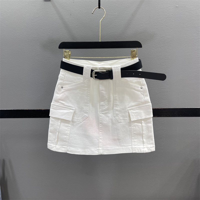 白色工装牛仔半身裙女2025春夏新款设计感防走光休闲A字包臀短裙