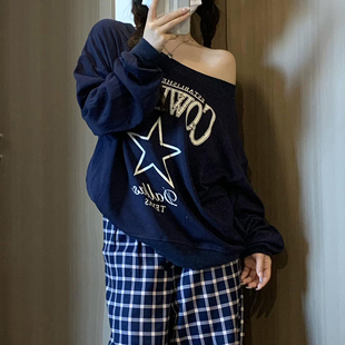 初秋大码女装大领口卫衣女2024新款爆款斜肩蓝色上衣设计感小众女