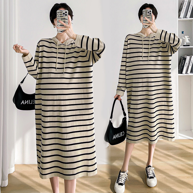 大码孕妇卫衣春秋中长款春装针织连衣裙时尚款网红上衣气质200斤