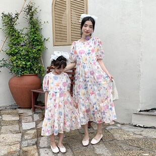 网红亲子装夏季新款母女装甜美碎花连衣裙洋气韩版宽松薄款裙子潮