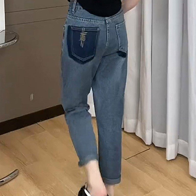 大尺码牛仔裤女哈伦宽松显瘦遮胯秋季新款梨型身材胖妹妹拼接老爹