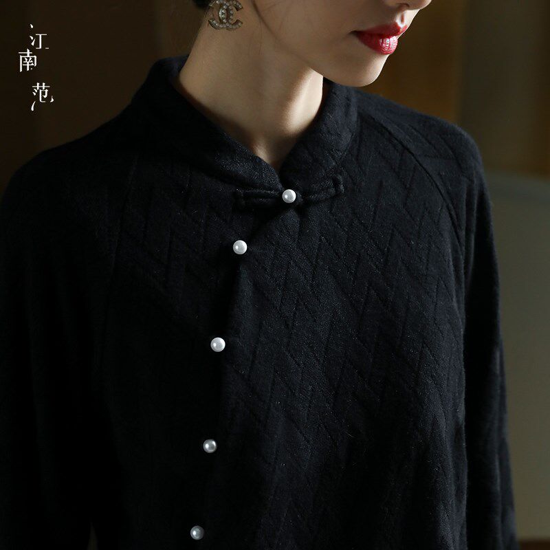 江南范黑色弹力唐装女中国风2023年新款旗袍上衣秋款茶服短款小衫