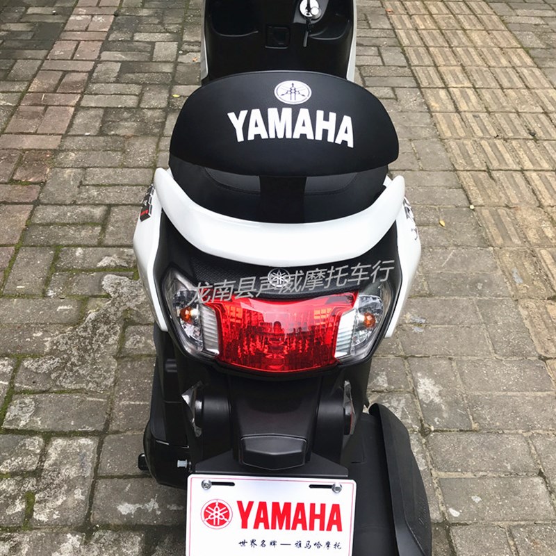 摩托车改装靠背黑色国三国四雅马哈电喷赛鹰巡鹰新巧格i125后靠背
