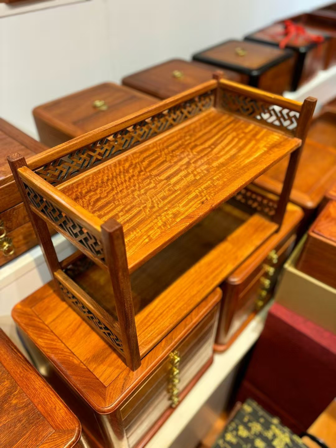 缅甸花梨木新中式茶具茶杯收纳架桌面小型置物架实木多宝阁博古架