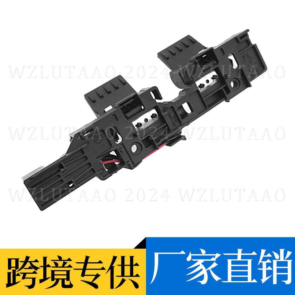 80C959121A 80C 959 121 A 适用奥迪Q5Q7 16-25后盖行李箱灯开关