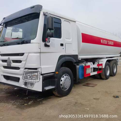 出口重汽豪沃6x4洒水车20方30方油罐车371/375/380/400/430马力