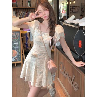 女生法式 新款 碎花小个子初高中学生收腰连衣 2c025年夏季 女大童装