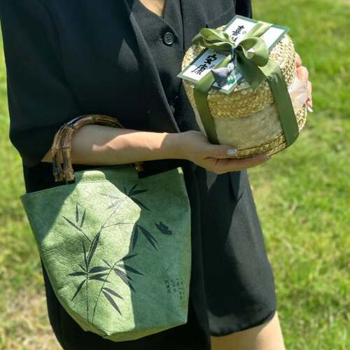 新款杜邦纸端午节粽子包装盒咸鸭蛋礼盒特产肉粽烘焙礼品手拎袋