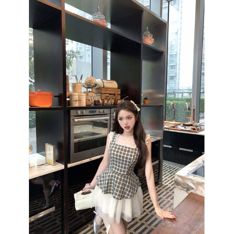 复古格纹拼接吊带连衣裙女夏季甜美修身网纱裙子显瘦收腰a字短裙