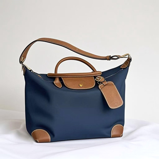 【大愿专享】新款时尚百搭简约通勤包包龙骧包大号龙骧藏青色