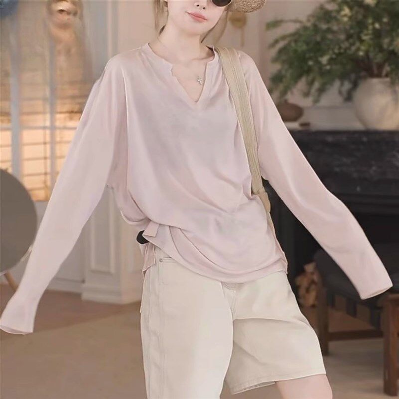 慵懒风V领薄款防晒罩衫女2025夏季新款宽松百搭显瘦纯色长袖T恤女