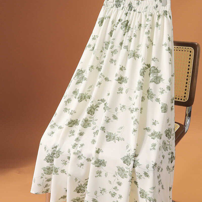 碎花雪纺白色半身裙女夏季2024新款高腰a字垂感显瘦中长款大摆裙