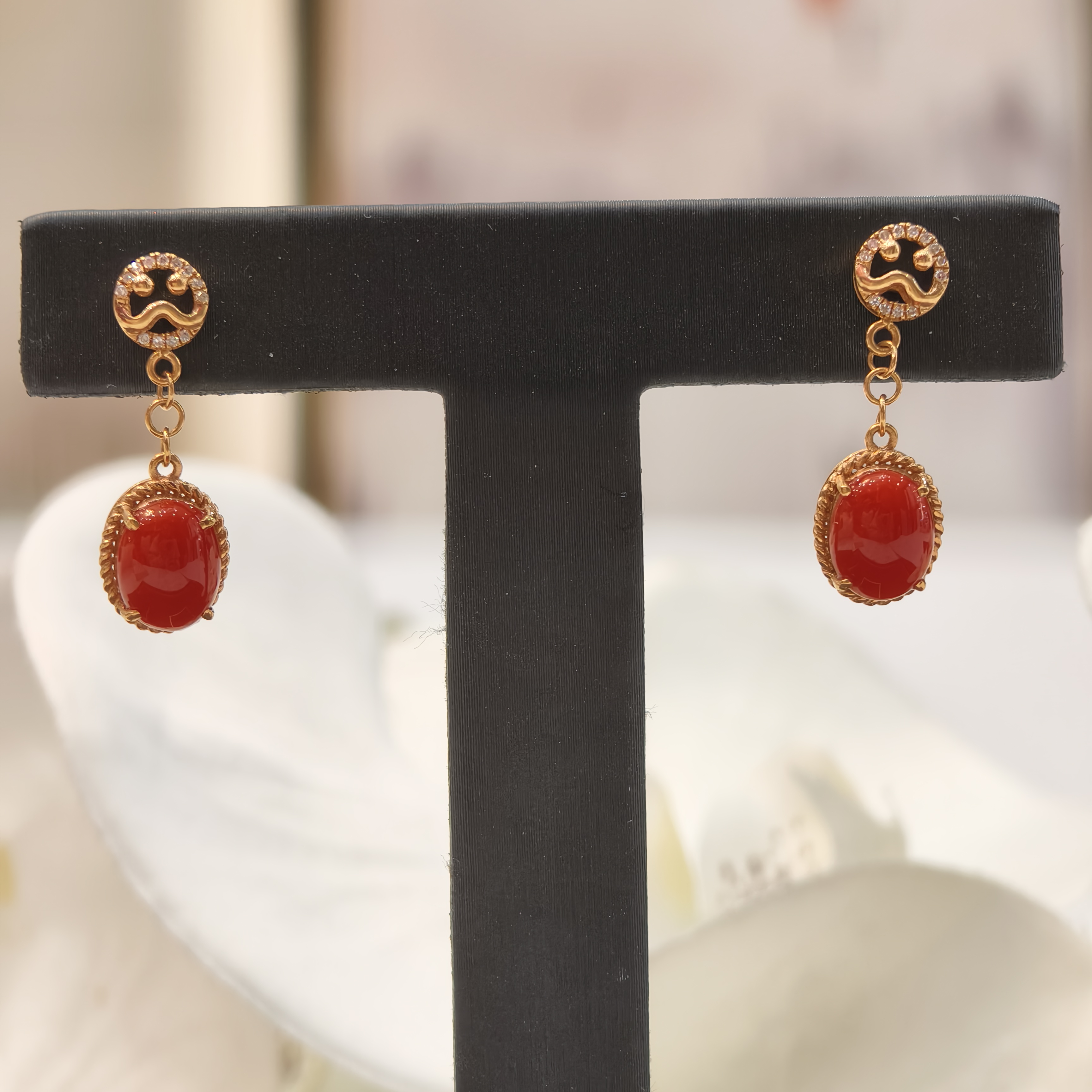 润石珠宝18k金珊瑚耳坠0400035757