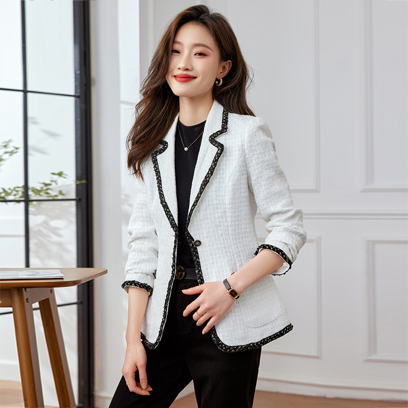 淑女风西装外套女春秋款2025新款小个子气质休闲西服女士短款上衣