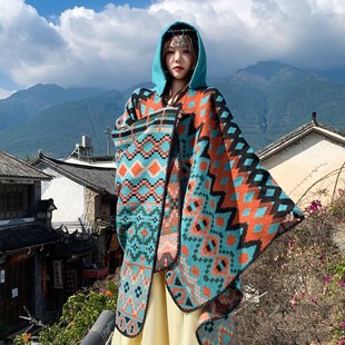 青海西藏云南旅游斗篷披风u女秋冬加厚民族风拍照出片超大开叉披