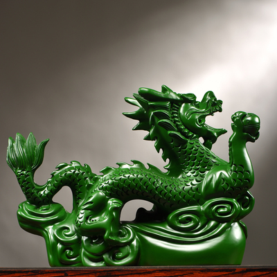 绿色实木雕刻龙新十二生肖龙客厅电视柜装饰新居工艺礼品