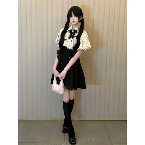 【店铺热销】量产型rojita大小姐斗篷+连衣裙套装2025甜美蕾丝蝴