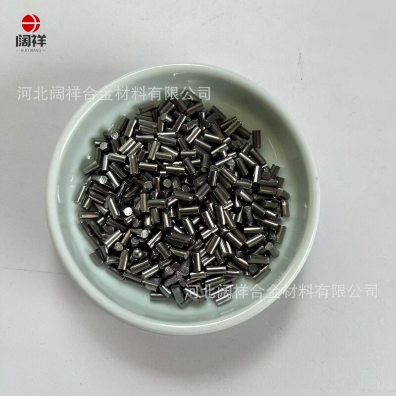 金属铁粒金属高纯铁粒20-40目配重铁砂镀膜材料铁粒电解球形铁粒