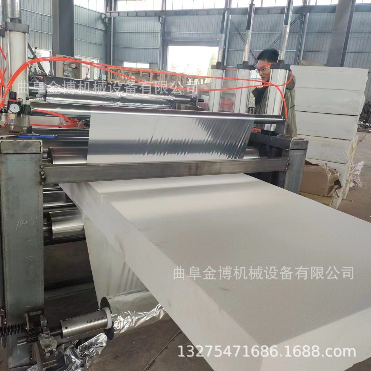 自带背胶铝箔纸双面复合泡沫板设备辊加热不用涂胶双面复合
