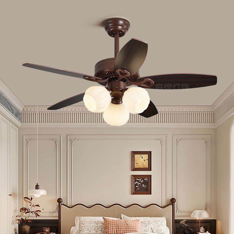 中古风扇灯2025新款高端客厅餐厅静音房间家用一体美式复古吊扇灯