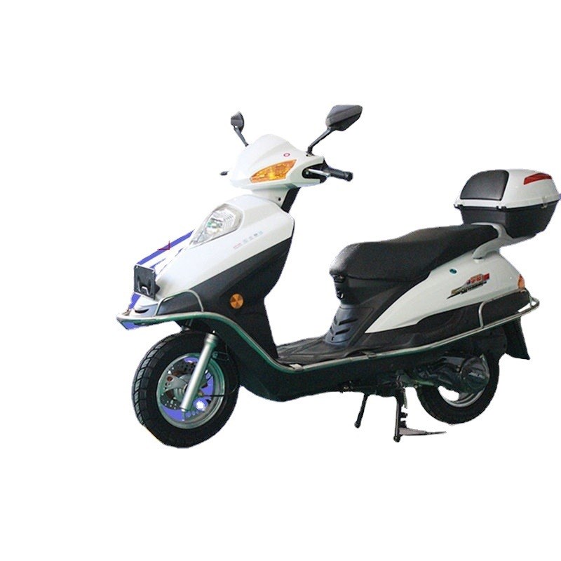 宇钻摩托车125CC踏板摩托车燃油款 助力车男女款雨钻踏板车