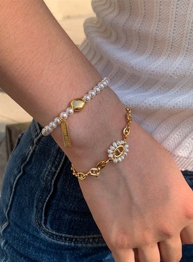 S家极光法式时尚珍珠手链女轻奢小众精致高级感金珠个性手串手饰