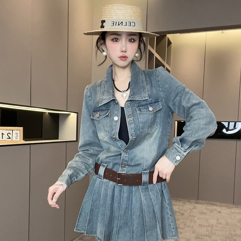 长袖牛仔连衣裙女2025春季新款女装复古高腰百褶裙腰带收腰短裙