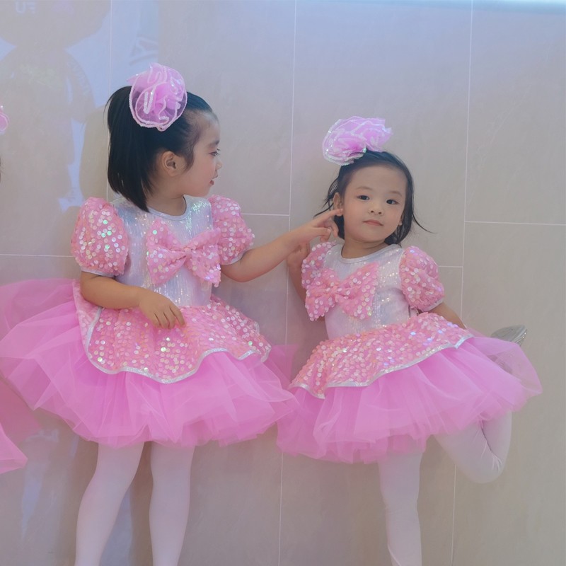 儿童演出服女童走秀亮片纱裙幼儿小可爱舞蹈表演服芭蕾公主连衣裙