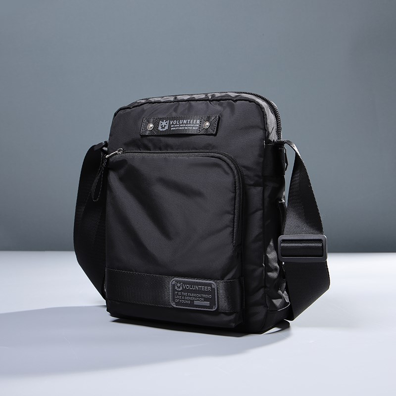 斜挎包男士帆布单肩包男休闲运动背包牛津布包通勤男包手机小挎包