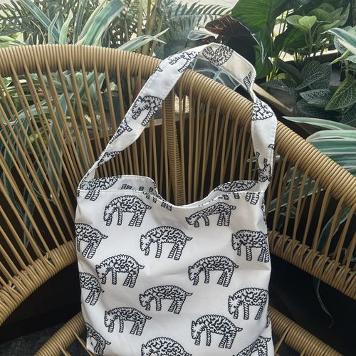 2025新款文艺国风印花帆布腋下包单肩K女帆布袋复古刺绣手工包