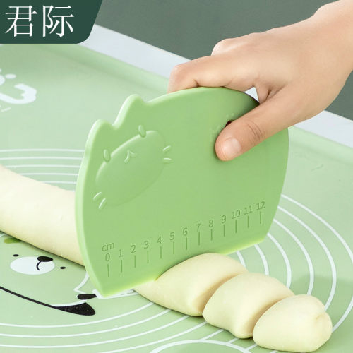 切面刀家用切面肠粉刮板食品级硅C胶刮刀烘焙工具揉面垫刮板工具