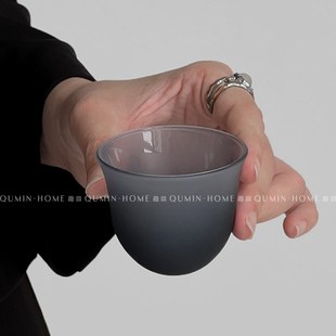简约玻璃品茗杯轻奢云雾小杯家用茶杯饮品杯高颜值水墨风酒杯