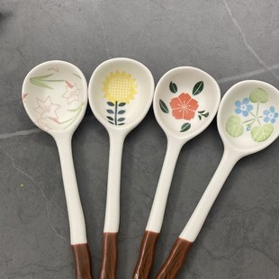 长柄小汤勺甜品勺 半房陶瓷勺子家用可爱儿童吃饭喝汤调羹汤匙日式