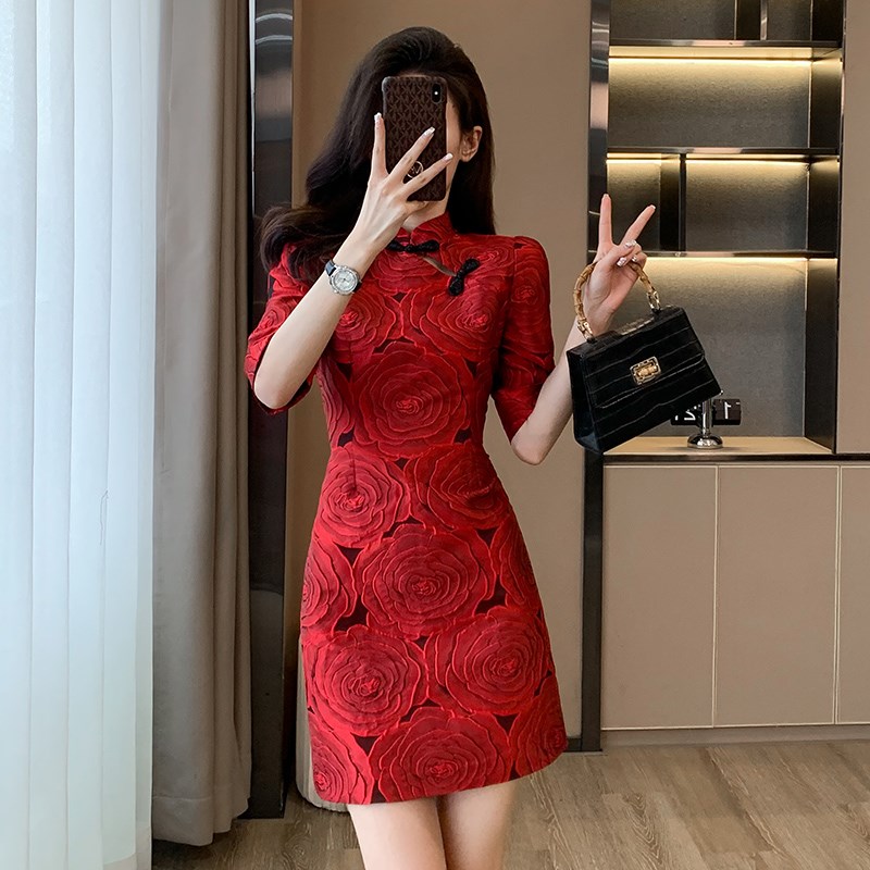 新中式国风红色提花连衣裙女春季2025新款气质小个子改良旗袍裙子