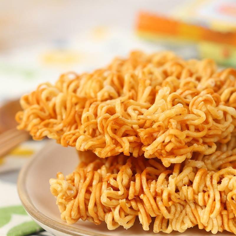 印尼进口零食 Gemez Enaak 小鸡烧烤鸡肉味干脆面点心面方便面