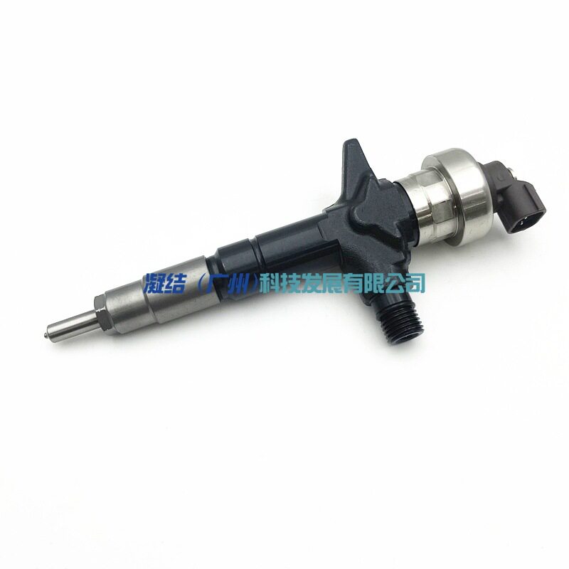 五十铃 4JJ1卡车 NLR85 Dmax 3.0L 发动机喷油器 890558620