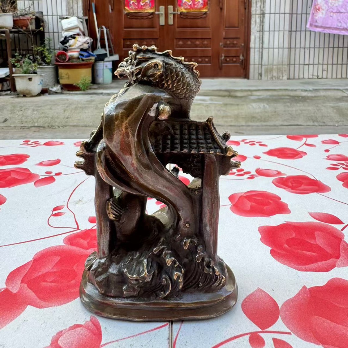 仿古铜鱼跃龙门古玩摆件古董收藏年年有余鱼跳龙门家居办公室工艺