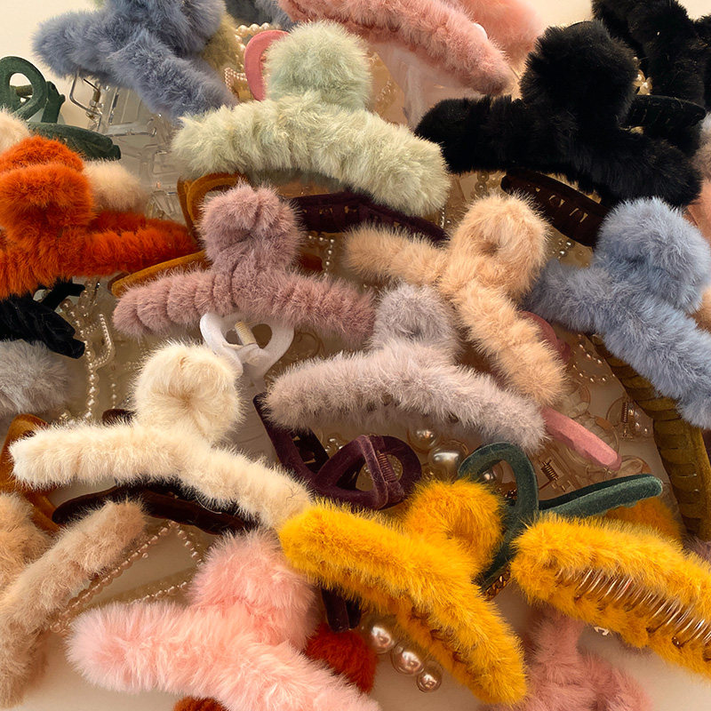 毛毛发夹大号后脑勺毛绒抓夹发抓可爱日系秋冬夹子头饰鲨鱼夹女