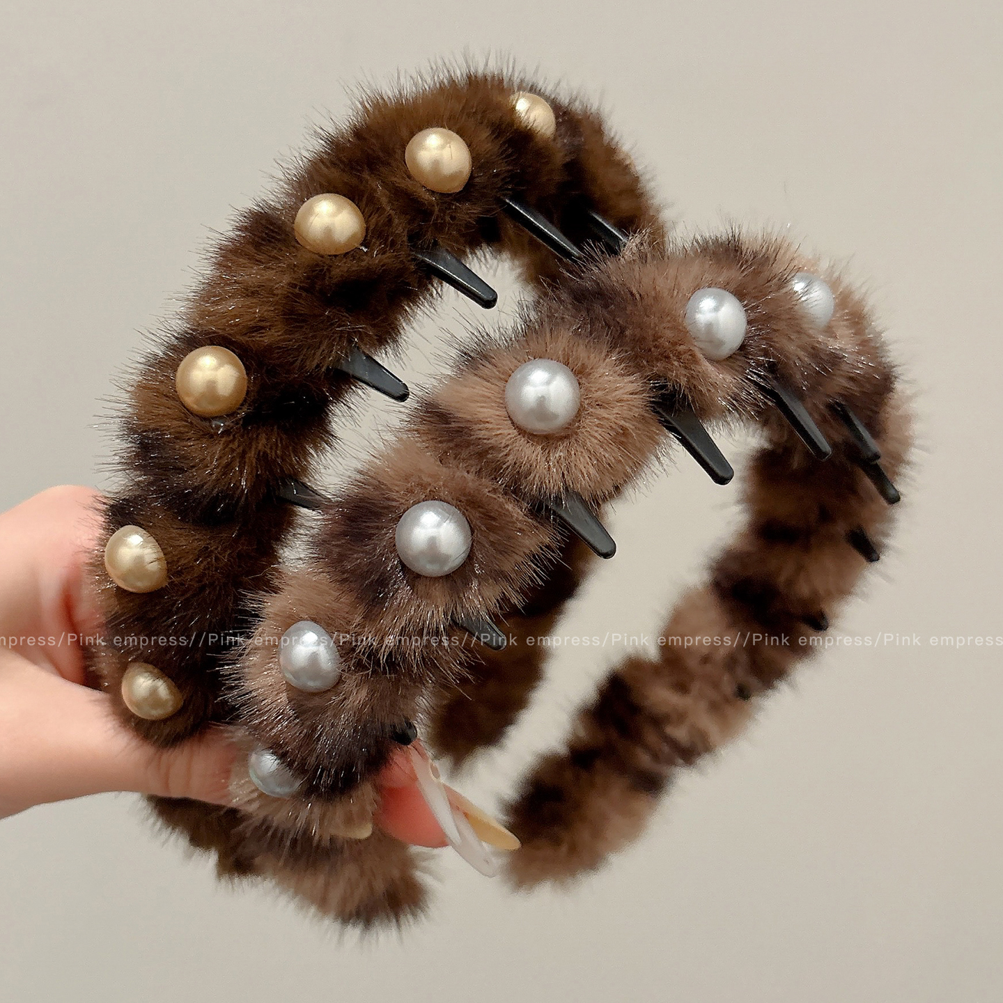 毛绒豹纹珠珠发箍女秋冬带齿洗脸压发头箍高颅顶防滑碎发整理发卡