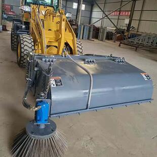装载机封闭式清扫器煤厂水泥厂港口用铲车清扫路面扫地机
