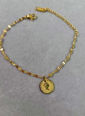 金色圆牌女王头像吊坠手链女时尚不掉色钛钢嘴唇链条女王风