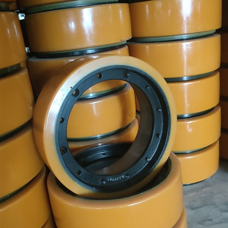 宝骊电动叉车驱动轮210